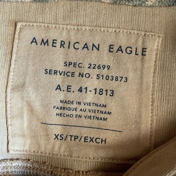 American Eagle Gold Corduroy Relaxed Fit Raglan Semi-Cropped Jacket (XS) - Picture 8 of 11